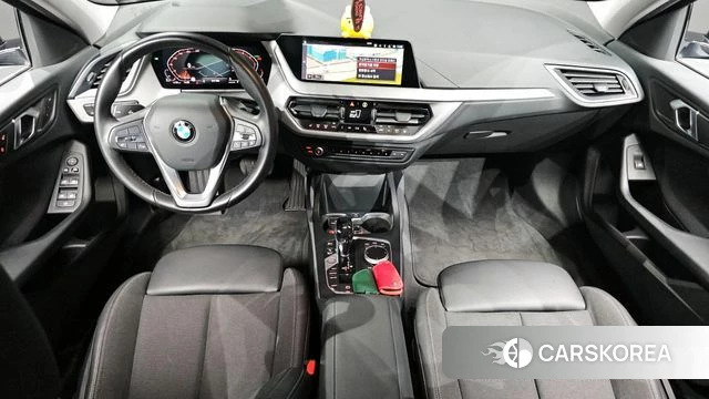 BMW 1 Series (F40) id 4245298 из Кореи 27