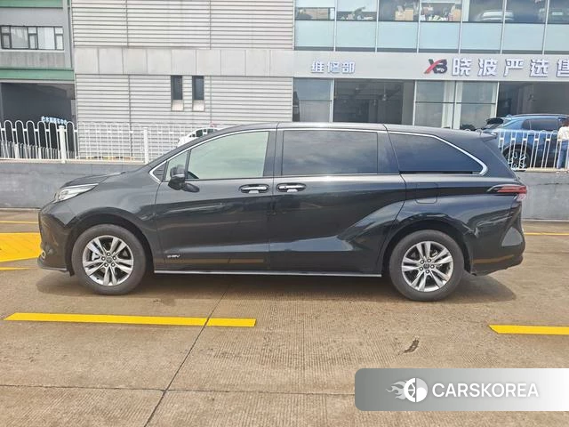 Toyota Saina id 4366031 из Китая 17