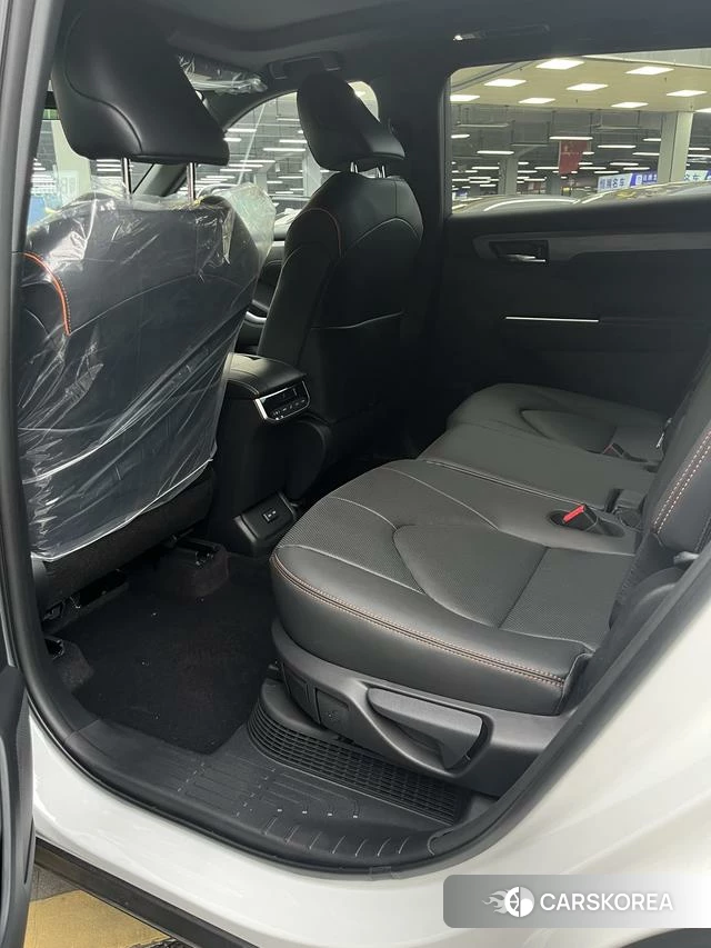 Toyota Crown Lufang id 4366028 из Китая 7