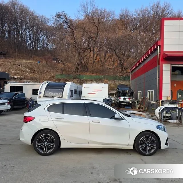 BMW 1 Series (F40) id 3694810 из Кореи 16