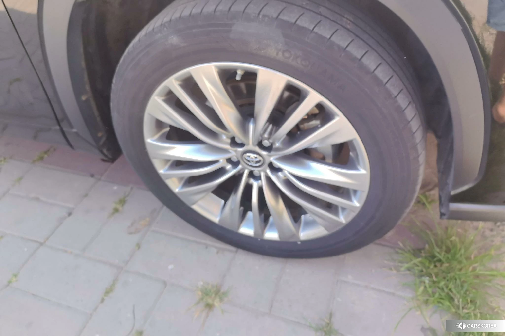 Toyota Highlander id 4512625 из Китая 14
