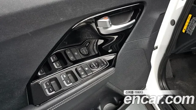 Kia The New Niro id 2634227 из Кореи 17