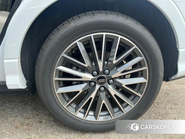 Audi Q3 (F3) id 4474057 из Кореи 7