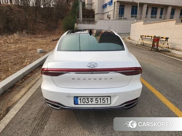 Hyundai The New Grandeur IG id 3586620 из Кореи 17