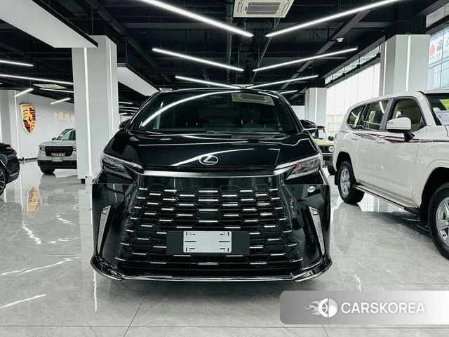 Lexus LM id 4300048 из Китая 7