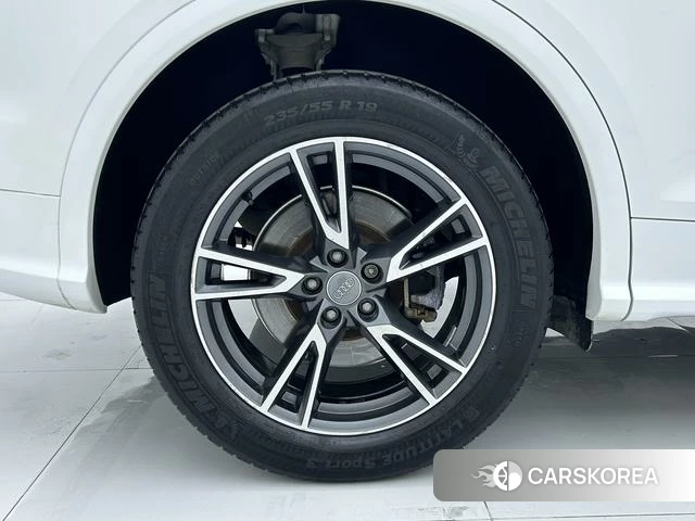 Audi Q5L id 4235023 из Китая 20