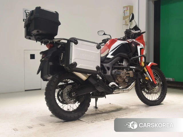 Проданный Honda CRF1000L AFRICA TWIN 2017 из Японии, фото 5