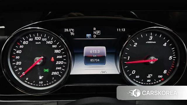 Mercedes-Benz E-Class W213 id 4586537 из Кореи 32
