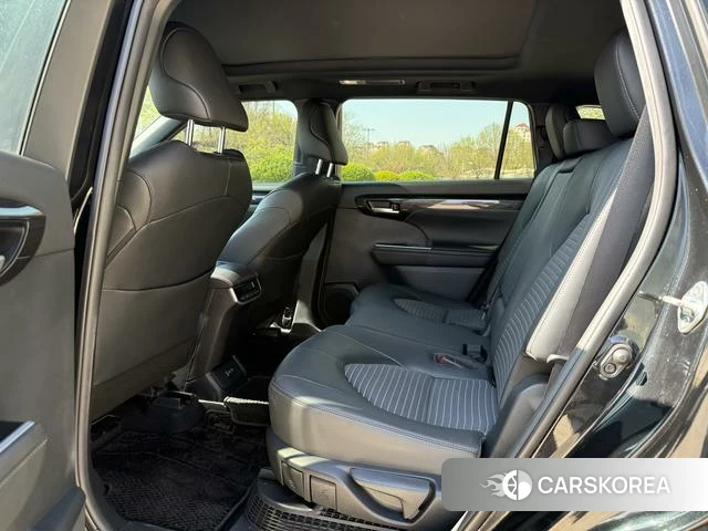 Toyota Crown Lufang id 4272866 из Китая 7