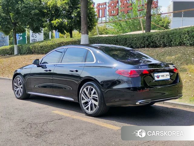 Mercedes-Benz E-class id 4298464 из Китая 7