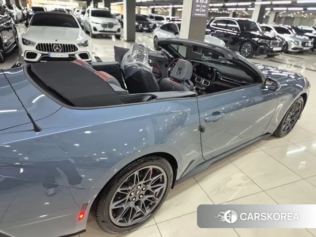 Ford Mustang 7th Generation id 3068997 из Кореи 17