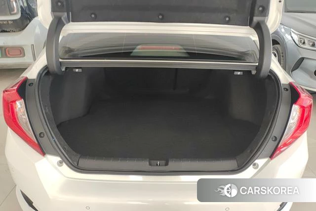 Honda Civic id 4242118 из Китая 14