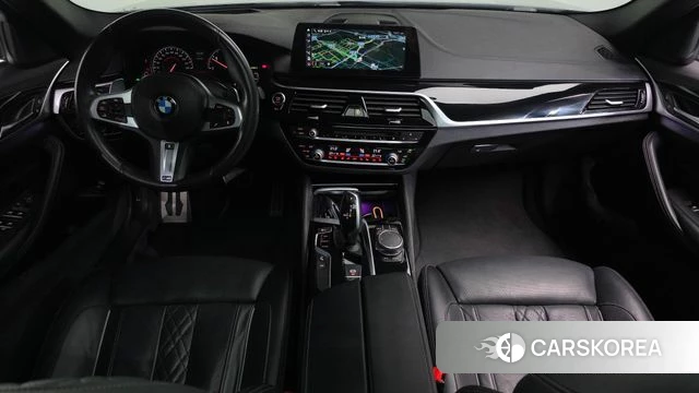 BMW 5 Series (G30) id 4020545 из Кореи 17