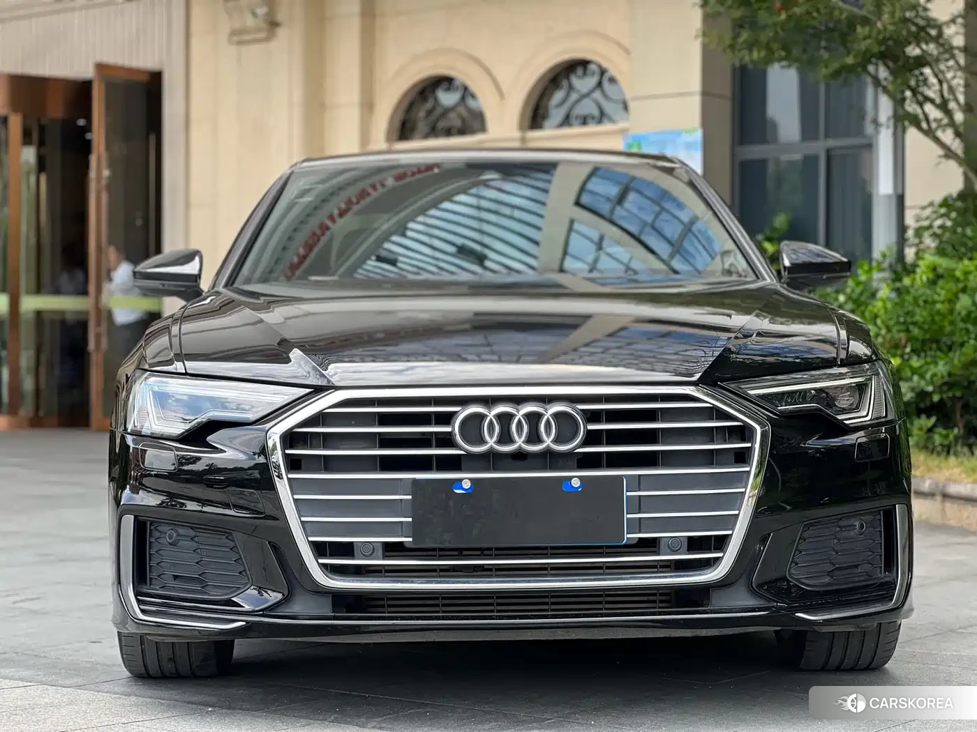 Audi A6L id 4649368 из Китая 7