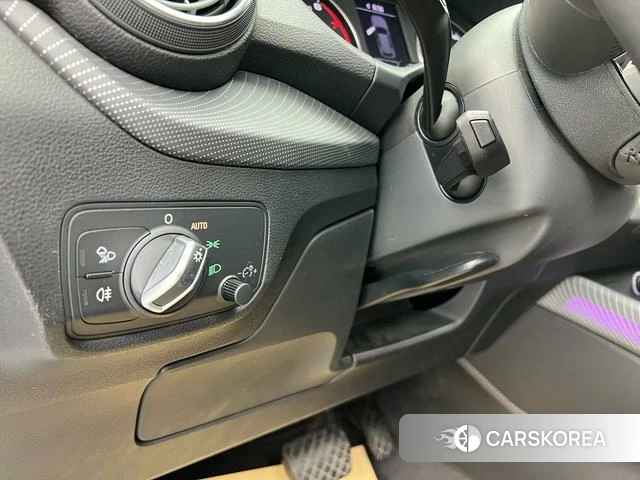 Audi Q2L id 4272188 из Китая 27