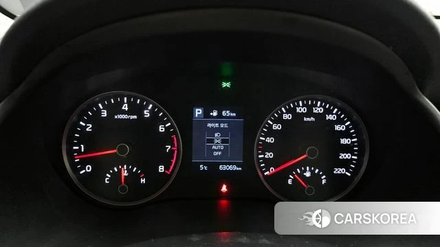 Kia Stonic id 3820225 из Кореи 17