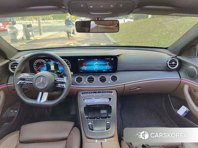 Mercedes-Benz E-class PHEV id 4348243 из Китая 8