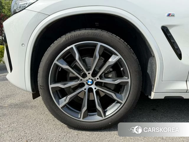 BMW X3 id 4190446 из Китая 9