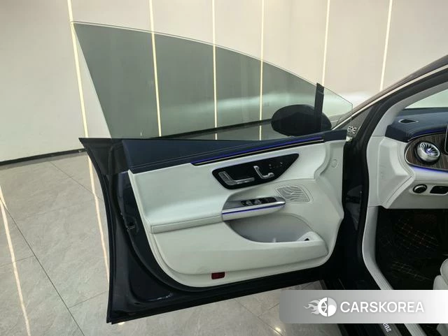 Mercedes-Benz EQE id 4290812 из Китая 15