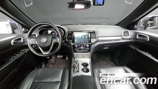 Jeep Grand Cherokee id 2850459 из Кореи 17