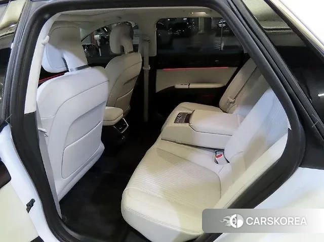 Hyundai Grandeur Hybrid (GN7) id 3338663 из Кореи 17