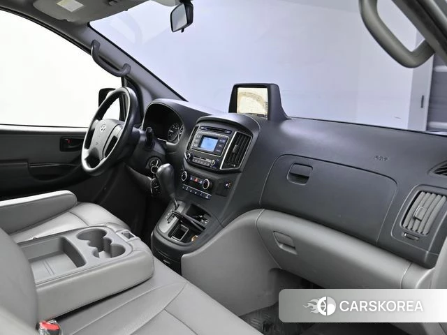 Hyundai Grand Starex id 3886513 из Кореи 17