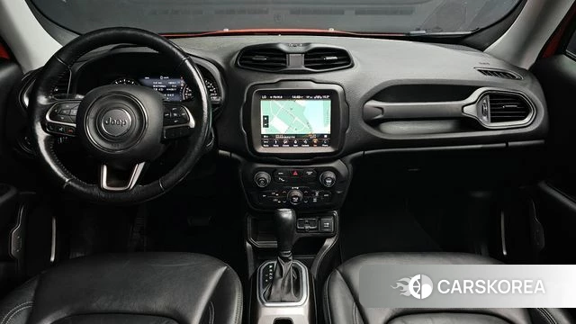 Jeep Renegade id 3924618 из Кореи 17