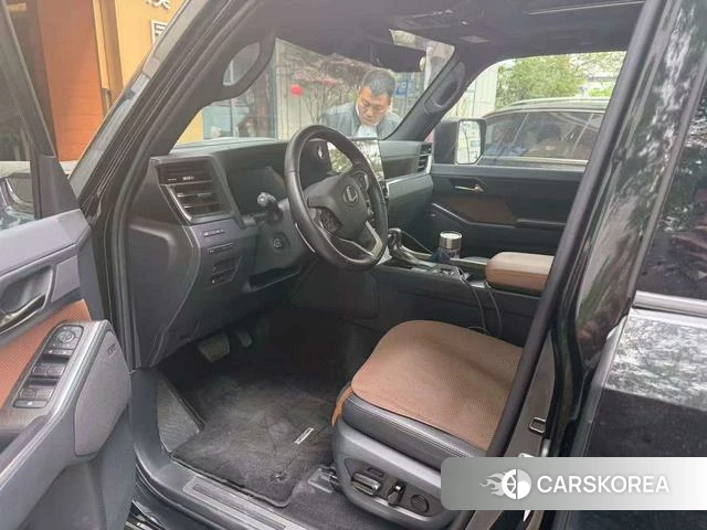 Lexus GX id 4262483 из Китая 7