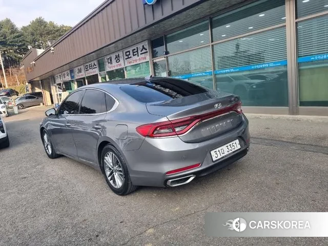 Hyundai Grandeur IG id 3779182 из Кореи 17