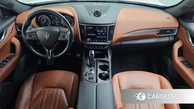 Maserati Levante id 3550558 из Кореи 17