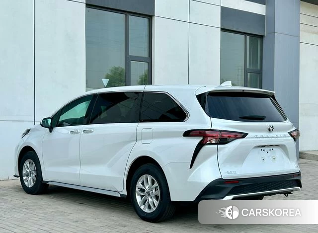 Toyota Grevia id 4297653 из Китая 7
