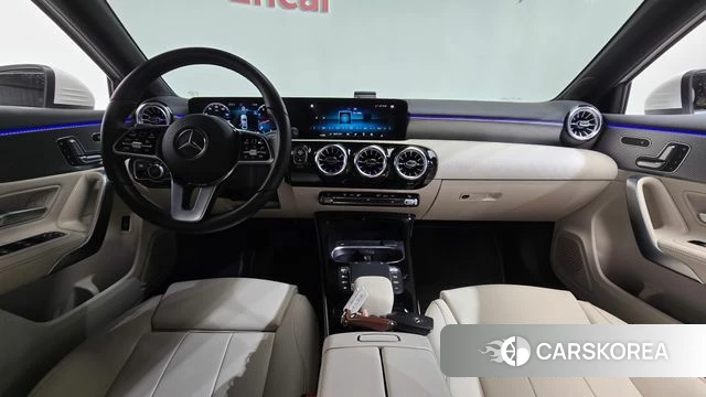 Mercedes-Benz A-Class W177 id 4529279 из Кореи 31