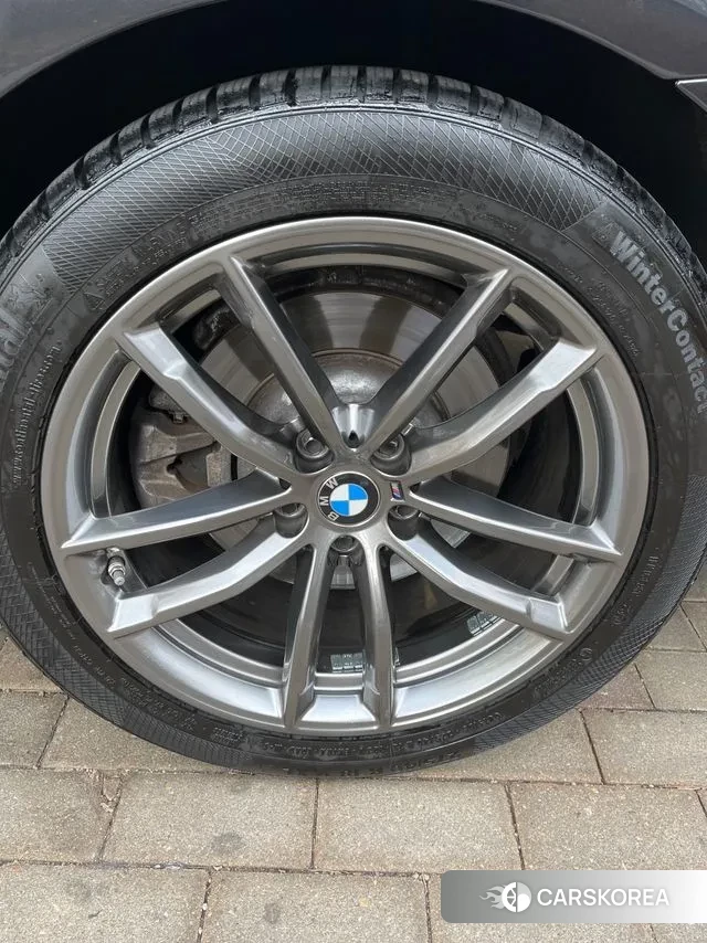 BMW 5 Series (G30) id 3703135 из Кореи 12