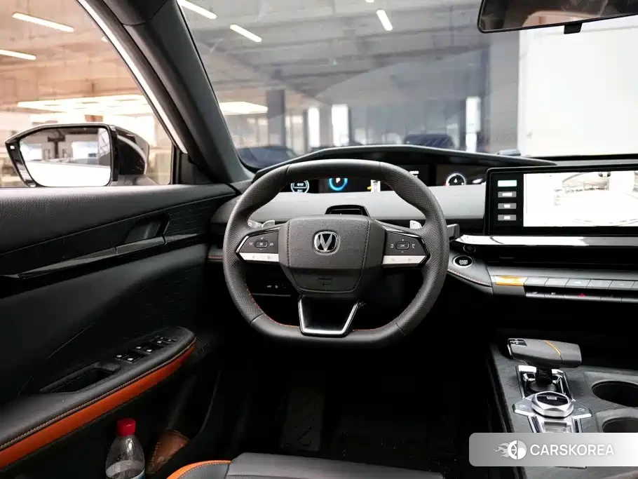 Chang'an UNI-V id 4655017 из Китая 11