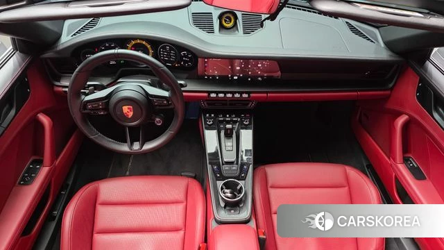 Porsche 911(992) id 4880342 из Кореи 28