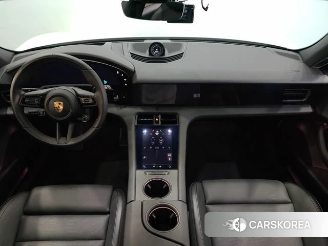 Porsche Taycan id 4463404 из Кореи 17