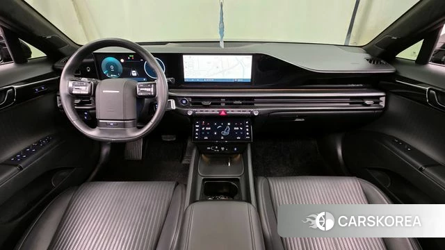 Hyundai Grandeur (GN7) id 3825992 из Кореи 17