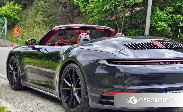 Porsche 911(992) id 2997754 из Кореи 8