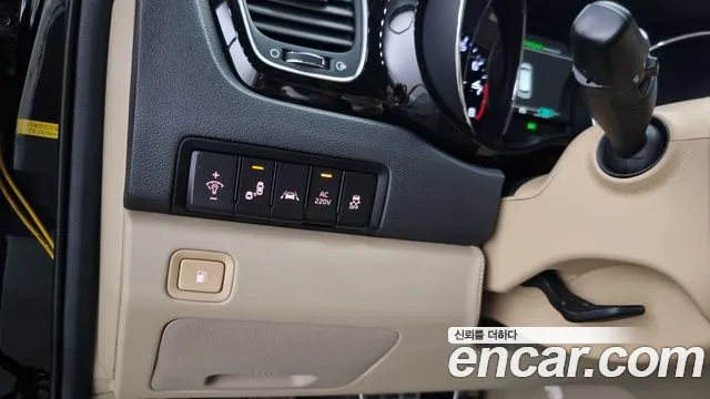 Kia The New Carnival id 2761086 из Кореи 17