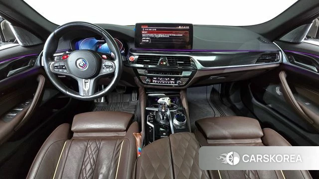 BMW 5 Series (G30) id 4572737 из Кореи 29
