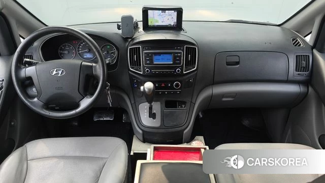 Hyundai The New Grand Starex id 3853663 из Кореи 17