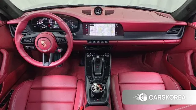 Porsche 911(992) id 3393584 из Кореи 17