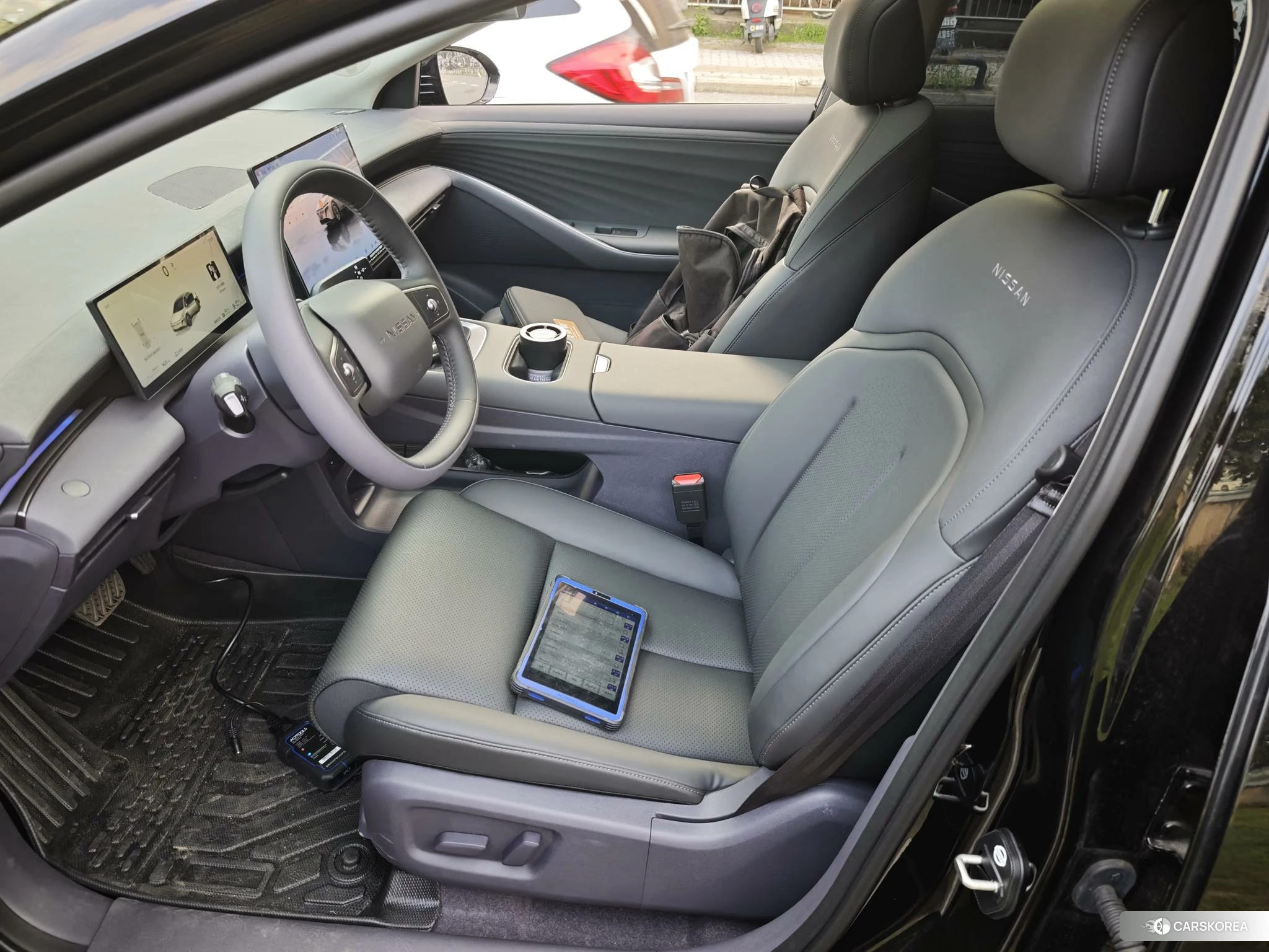 Nissan N6 id 4467778 из Китая 18