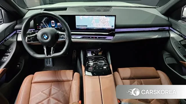 BMW 5 Series (G60) id 3446981 из Кореи 17