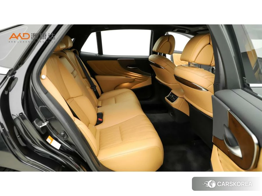 Lexus LS id 4440967 из Китая 7
