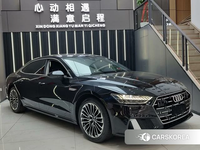 Audi A7L id 4256698 из Китая 7