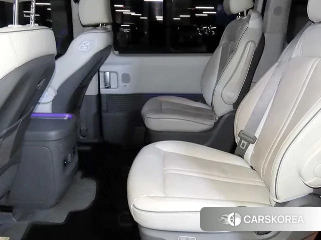 Hyundai Staria id 3483547 из Кореи 17