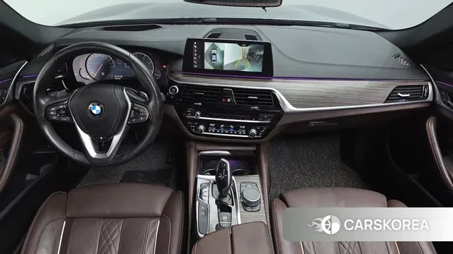 BMW 5 Series (G30) id 3061030 из Кореи 17