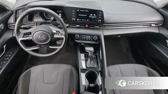 Hyundai Avante Hybrid (CN7) id 3291149 из Кореи 17