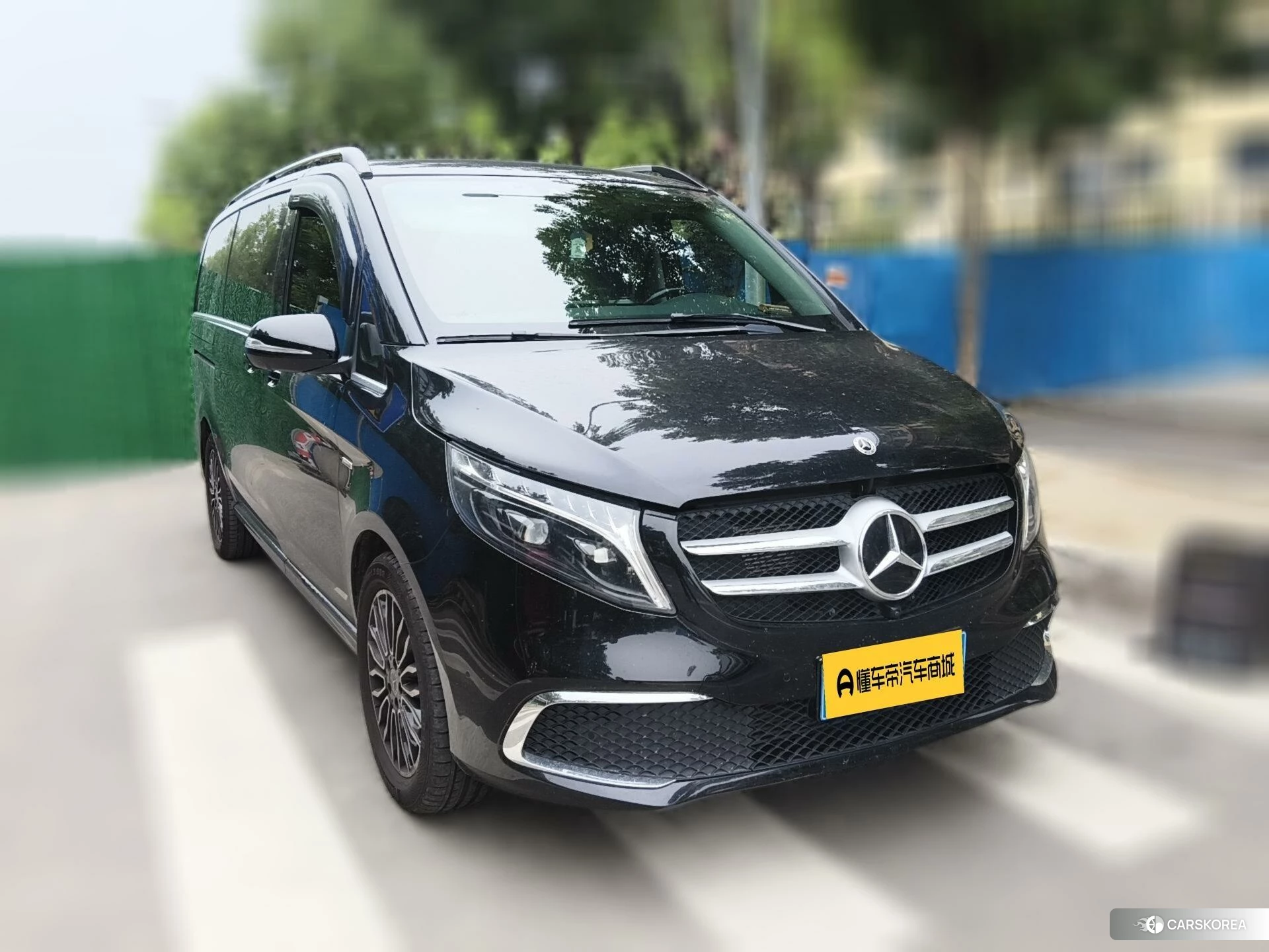 Mercedes-Benz V-class id 4473748 из Китая 18
